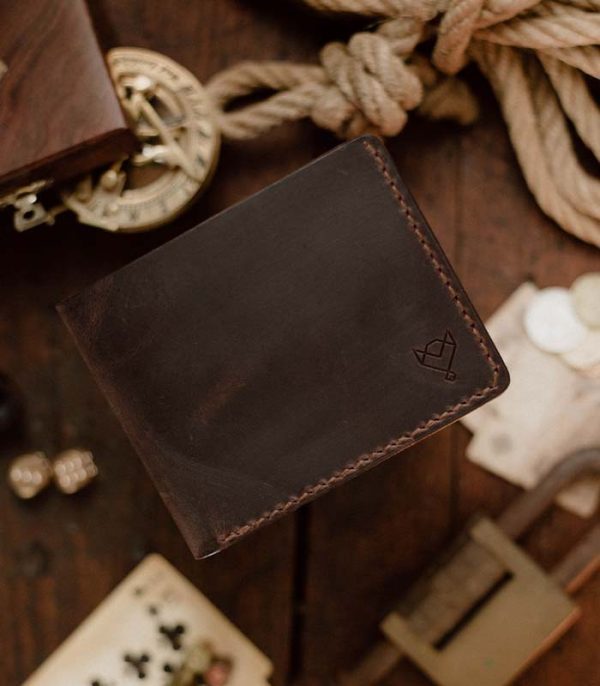 V11 Dark Brown (crazy horse leather)