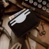 V07 Black (Italian waxy cowhide)