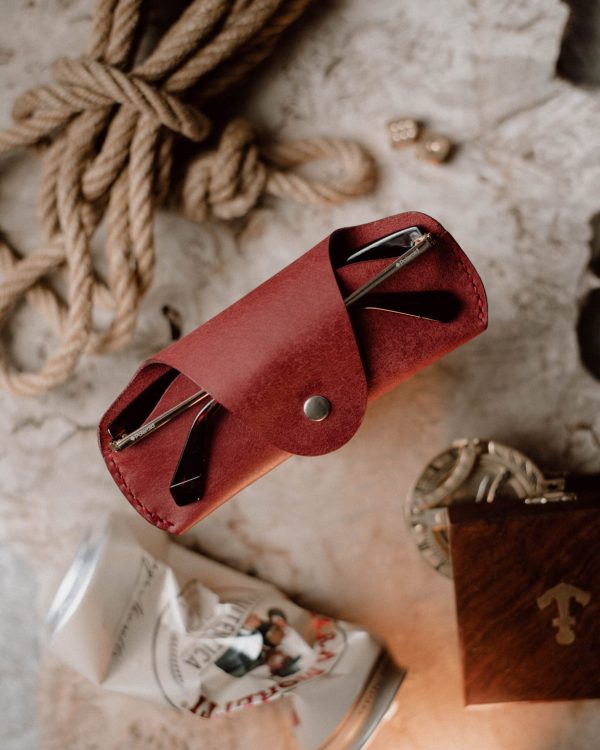 glass model 2 burgundy pueblo (2) Burgundy Sunglass Cover II (Pueblo Leather)