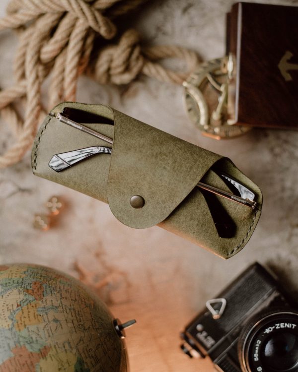 Olive Green Sunglass Cover II (Pueblo Leather)