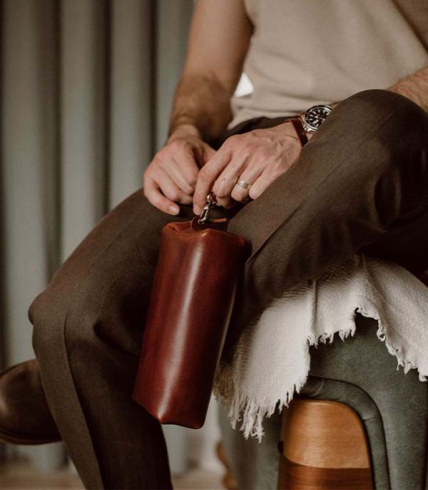 Clutch Bag Red Brown (Italian Waxy Cowhide)