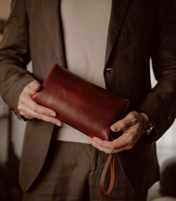 Clutch Bag Red Brown (Italian Waxy Cowhide)