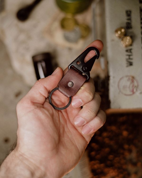 Tobacco Key Chain (pueblo leather)