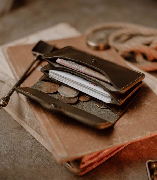 V10 Olive (Buttero Leather)