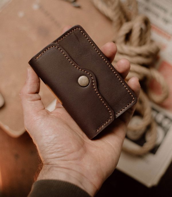 V10 Dark Brown (Buttero Leather)