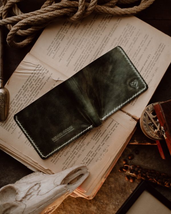 V11.1 Green Museum (Shell Cordovan) and Olive (Pueblo Leather)