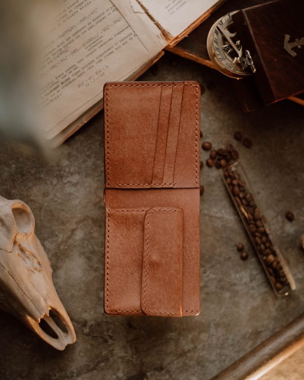 V11.1 Brown Museum (Shell Cordovan) and Brown (Pueblo Leather)