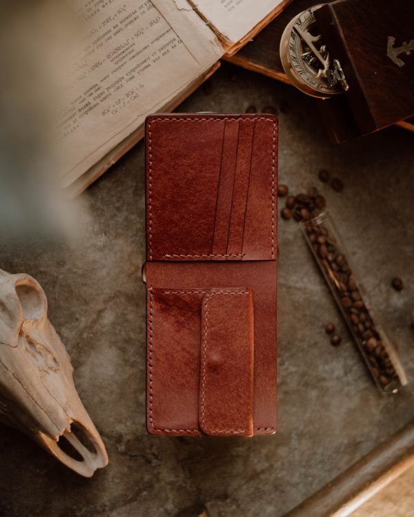 V11.1 Cognac Museum (Shell Cordovan) and Siena (Pueblo Leather)