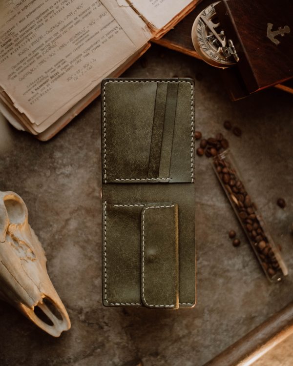 V11.1 Green Museum (Shell Cordovan) and Olive (Pueblo Leather)