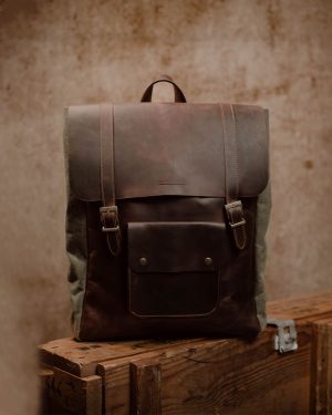 Backpack Dark Brown (Crazy Horse Leather)