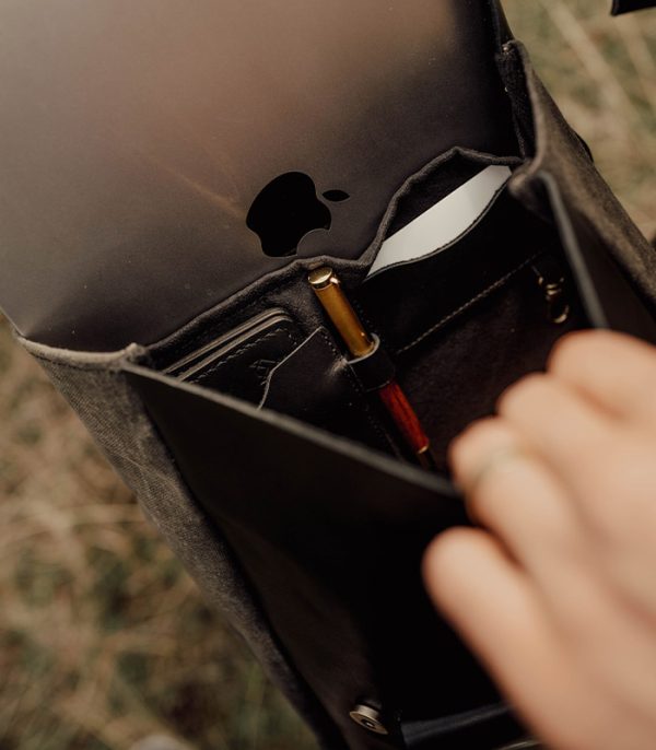 Backpack Black (Italian Waxy Cowhide)