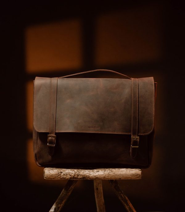 Briefcase Dark Brown (Crazy Horse Leather)