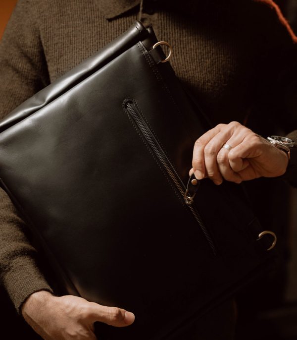 Briefcase Black (Italian Waxy Cowhide)