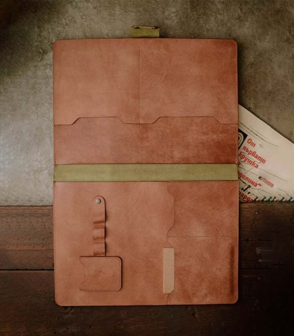 Laptop / Tablet case Olive and Brown (Pueblo Leather)