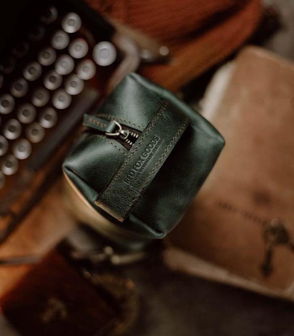 Dopp Kit Green (Italian Waxy Cowhide)