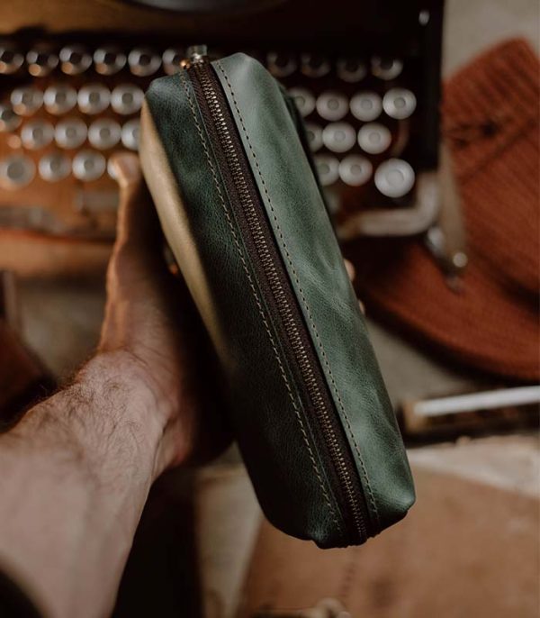 Clutch Bag Green (Italian Waxy Cowhide)