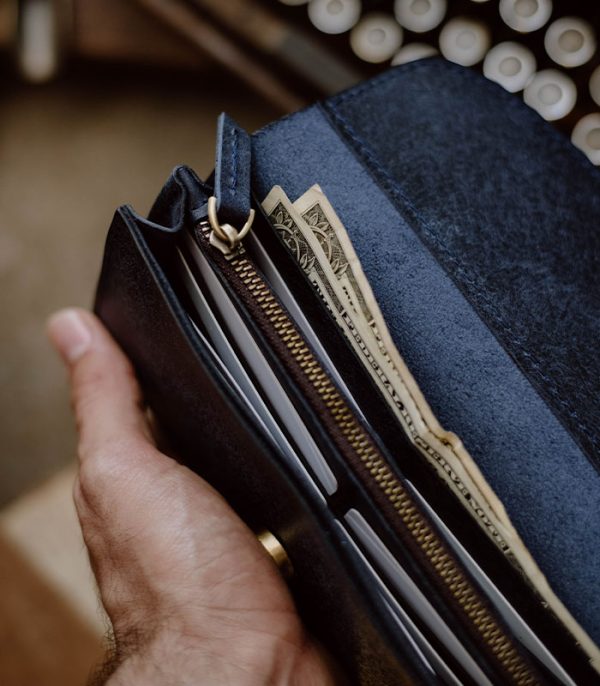 V04 Navy Blue (Pueblo Leather)