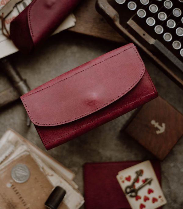V04 Burgundy (Pueblo Leather)