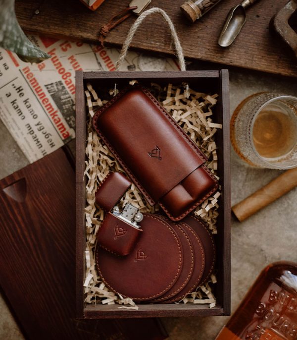 red brown cigar bundle Whiskey and Cigar Bundle Red Brown (Italian Waxy Cowhide)