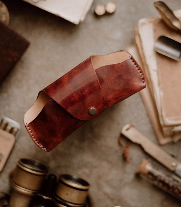 Sunglass Cover II Cognac Museum (Shell Cordovan)