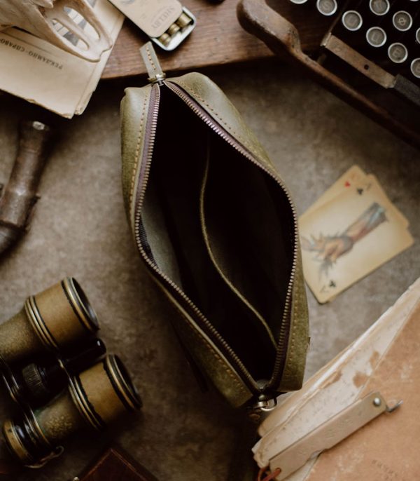 Clutch Bag II Olive Green (Pueblo Leather)