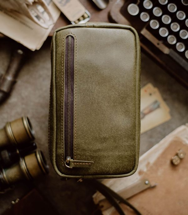 Clutch Bag II Olive Green (Pueblo Leather)